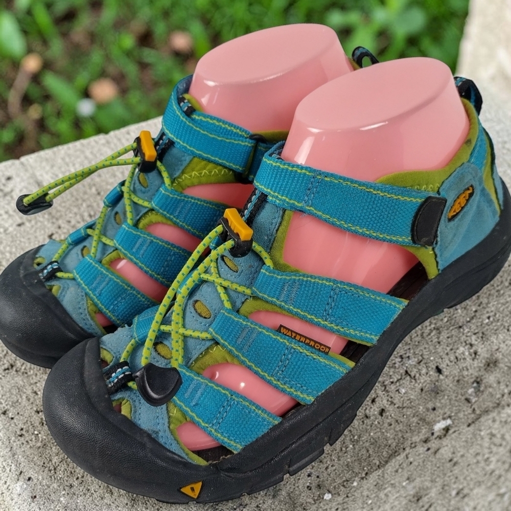 Keen Women's Size 5 Outdoors Hiking Field Ranch Flex Shoes